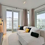 Huswell - Bright, Modern With Terrace Near Lejlighed *