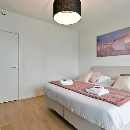 아파트 Casiola - Bright, Modern With Terrace Near *
