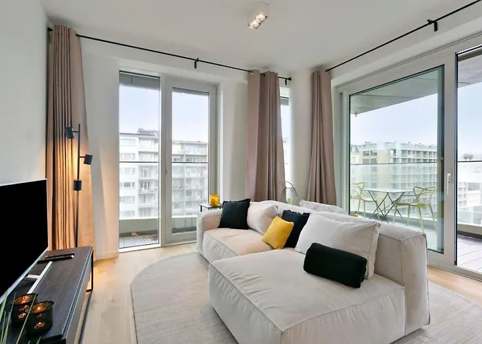 Huswell - Bright, Modern With Terrace Near アパート *