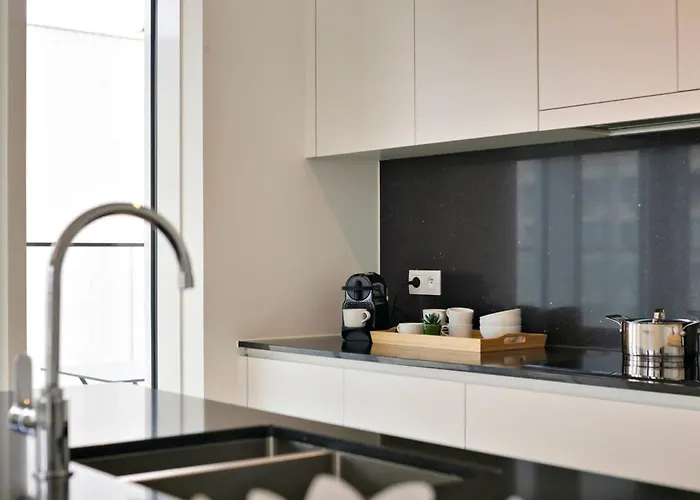 アパート Huswell - Bright, Modern With Terrace Near