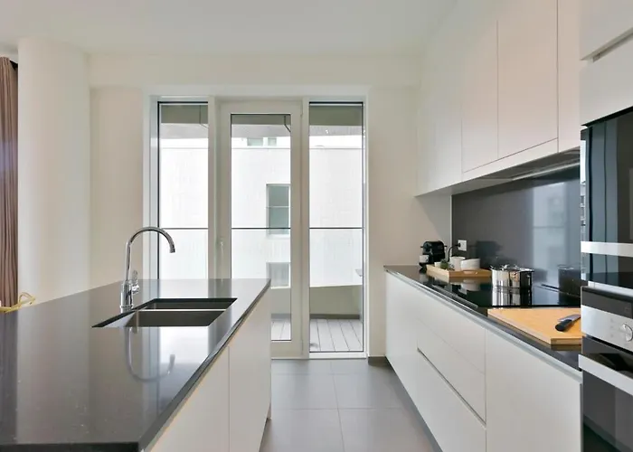 Huswell - Bright, Modern With Terrace Near