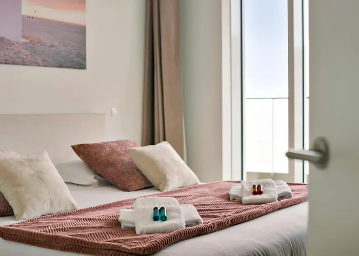 アパート Huswell - Bright, Modern With Terrace Near オステンド