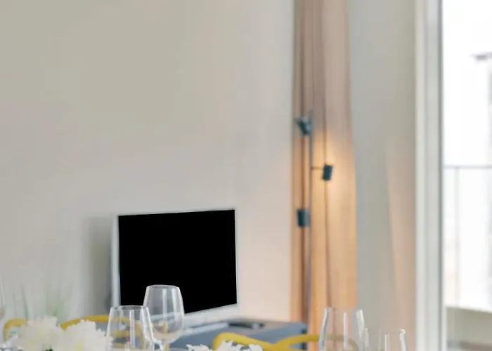 Huswell - Bright, Modern With Terrace Near Appartement Oostende